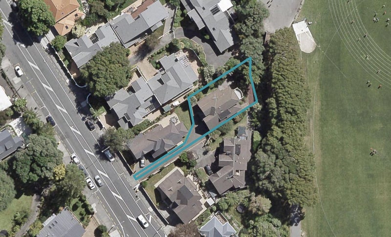 129 Woburn Road, Woburn, Lower Hutt - Carousel 1