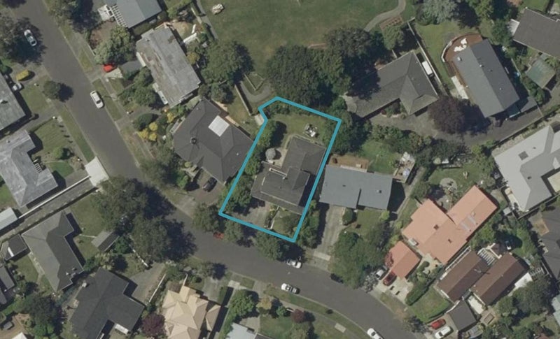 24 Chilton Grove, Hokowhitu, Palmerston North - Carousel 1