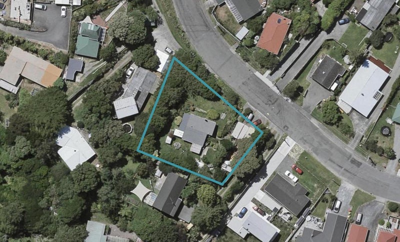 96 Leinster Avenue, RAUMATI SOUTH, PARAPARAUMU - Carousel 1