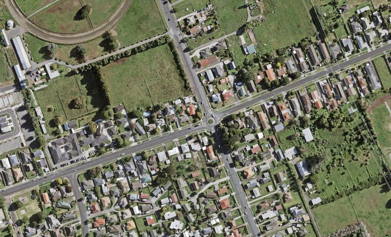 160 Manuroa Road, Takanini, Auckland - Carousel 1