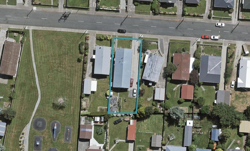 79 Edinburgh Crescent, Waikiwi, Invercargill - Carousel 1