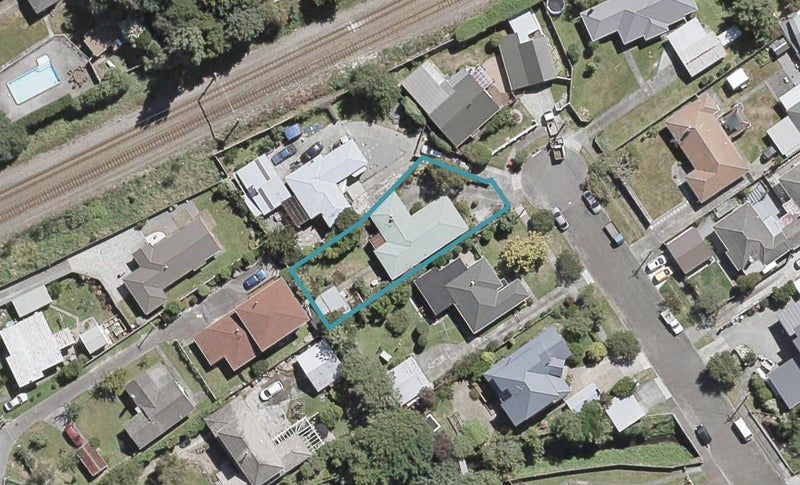 9A Coates Grove, Silverstream, Upper Hutt - Carousel 1