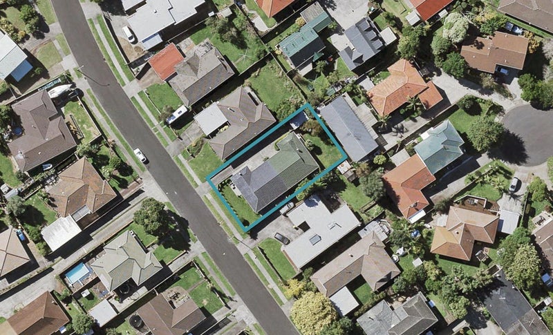 34B Luton Avenue, Sunnyhills, Auckland - Carousel 1