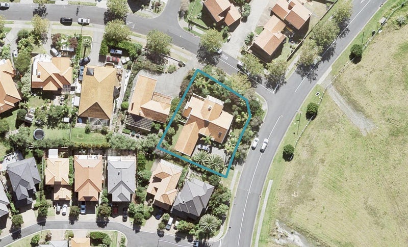 1 Voyager Drive, Gulf Harbour, Whangaparaoa - Carousel 1