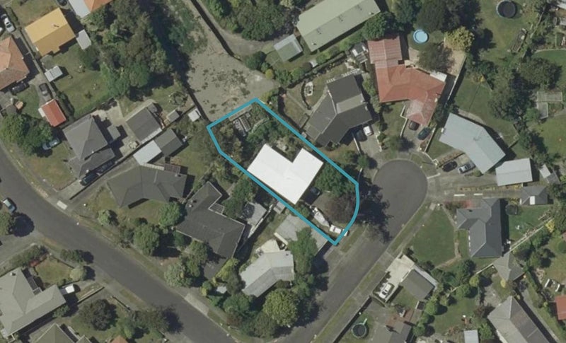 3 Croxley Place, Terrace End, Palmerston North - Carousel 1
