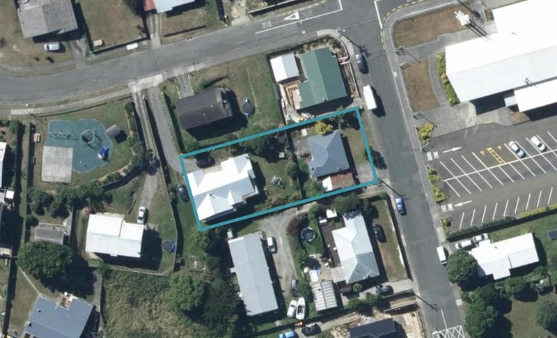 47B Ngatitoa Street, Takapuwahia, Porirua - Carousel 1