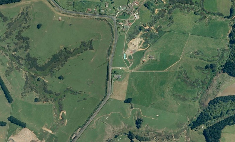94 Glenbrook Beach Road, Waiuku - Carousel 1