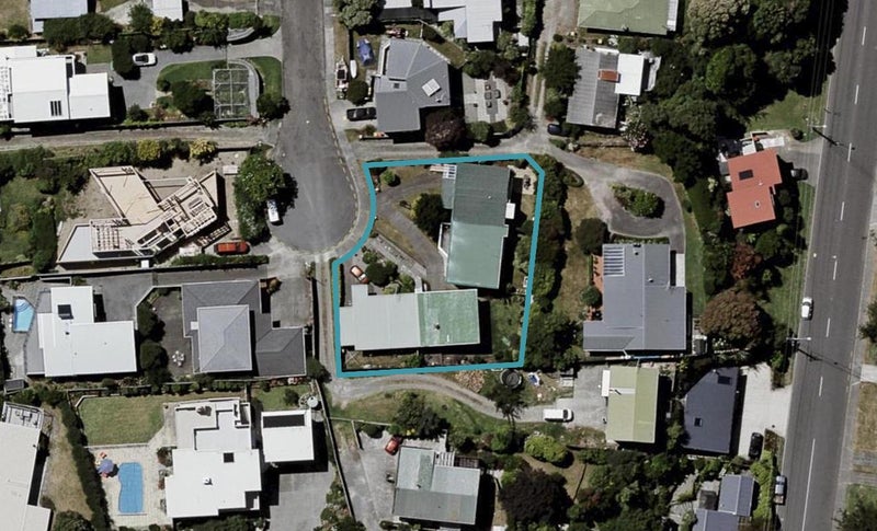 21 Newry Road, Raumati Beach, Paraparaumu - Carousel 1