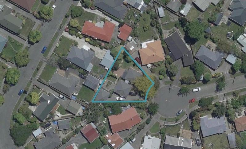 12 Ron Place, Bishopdale, Christchurch - Carousel 1