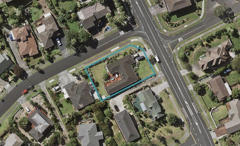 51 Goodwood Drive, Goodwood Heights, Auckland - Carousel 1