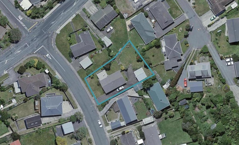 76 Guadeloupe Crescent, Grenada Village, Wellington - Carousel 1