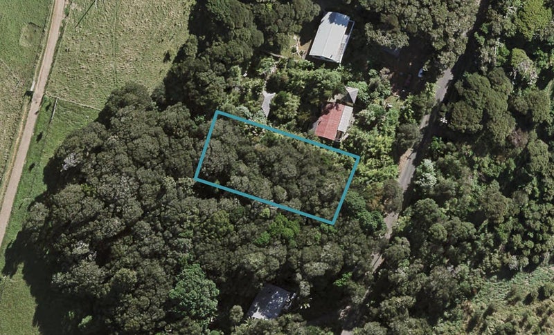 29 Wilma Road, Ostend, Waiheke Island - Carousel 1