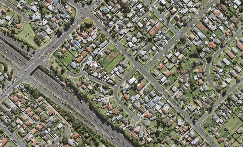3 Geoffrey Place, Mangere East, Auckland - Carousel 1