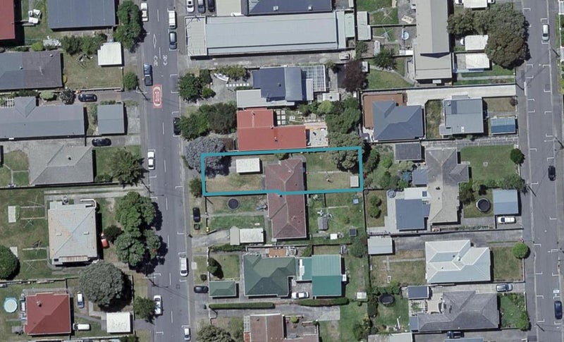 13 Strathmore Avenue, Strathmore Park, Wellington - Carousel 1