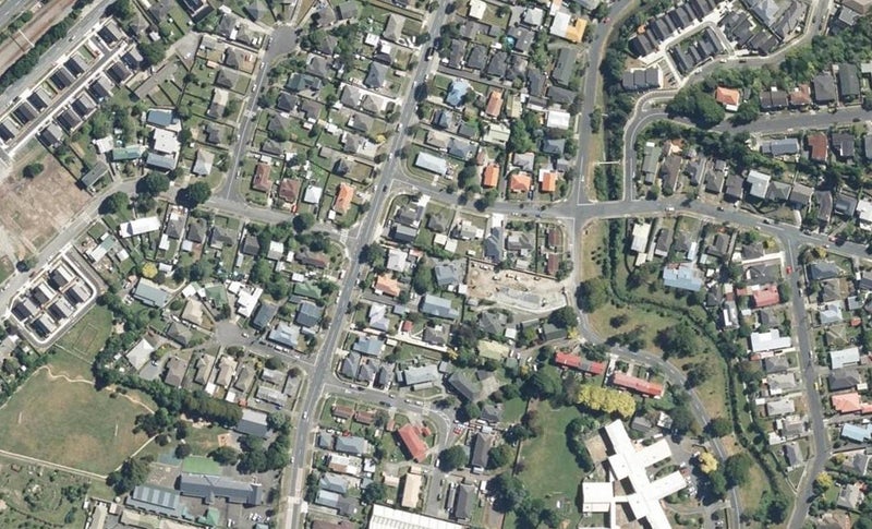 16/342 Waiwhetu Road, Fairfield, Lower Hutt - Carousel 1