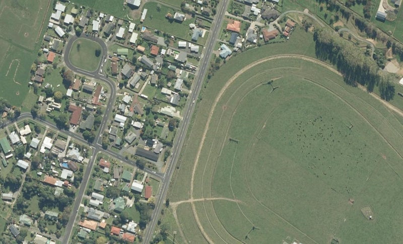 29 Thames Road, Paeroa - Carousel 1
