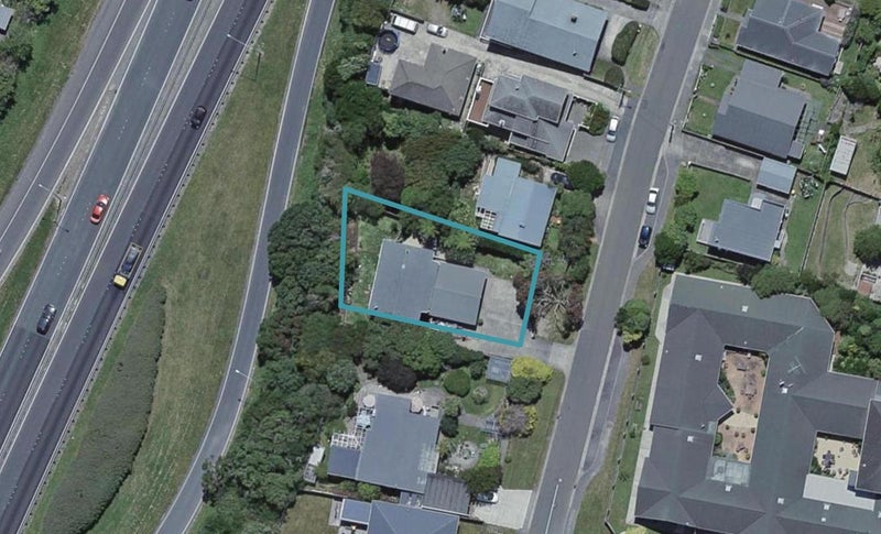 5 Retter Street, Paparangi, Wellington - Carousel 1