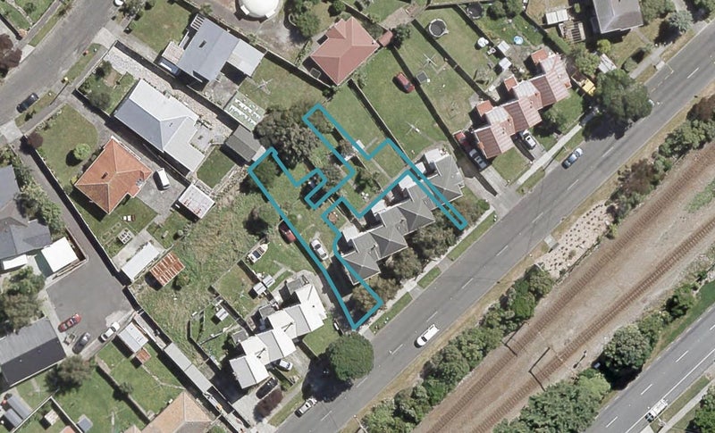 2/91 Oxford Terrace, Epuni, Lower Hutt - Carousel 1