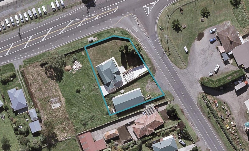4 Waitara Road, Brixton, Waitara - Carousel 1