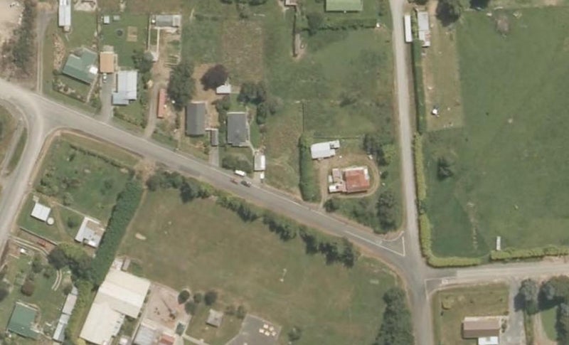 30 Bard Street, Clinton - Carousel 1