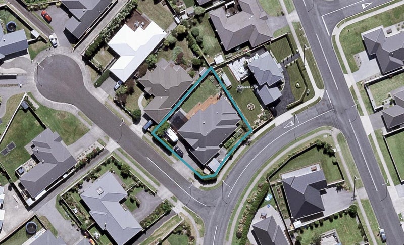 2 Amy Way, Bell Block, New Plymouth - Carousel 1