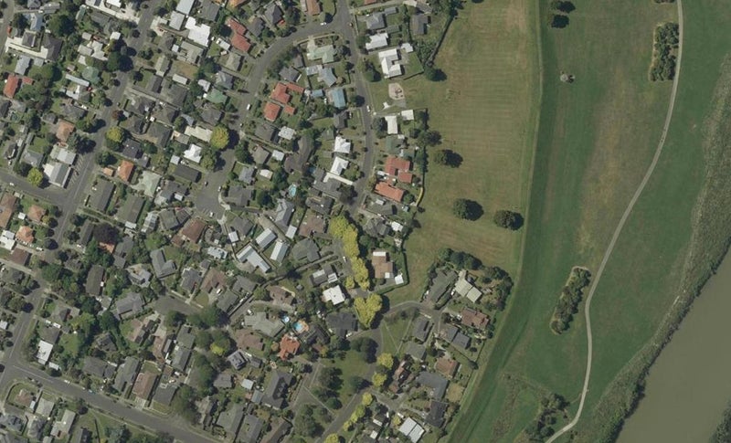 45 Waterloo Crescent, Hokowhitu, Palmerston North - Carousel 1