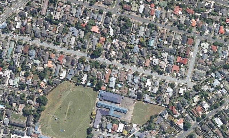 82 Pretoria Street, Hutt Central, Lower Hutt - Carousel 1