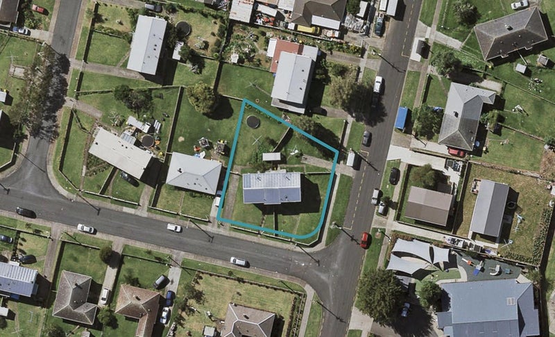 1 Franich Street, Ōtara, Auckland - Carousel 1