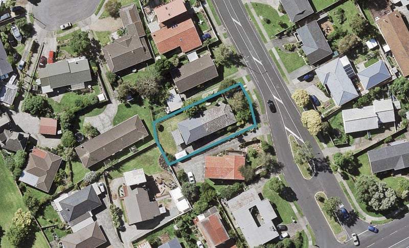 1/6 Stanniland Street, Sunnyhills, Auckland - Carousel 1