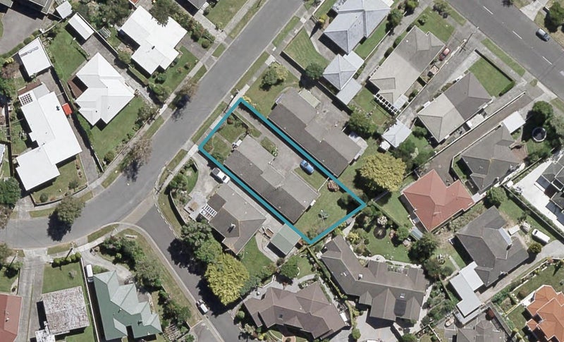 5A ROSEBANK AVE, AVALON, LOWER HUTT - Carousel 1