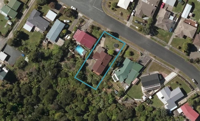 2 Edge Street, Onerahi, Whangarei - Carousel 1