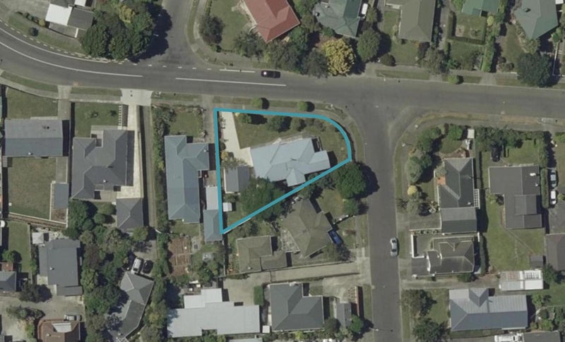 12 Newcastle Street, Hokowhitu, Palmerston North - Carousel 1