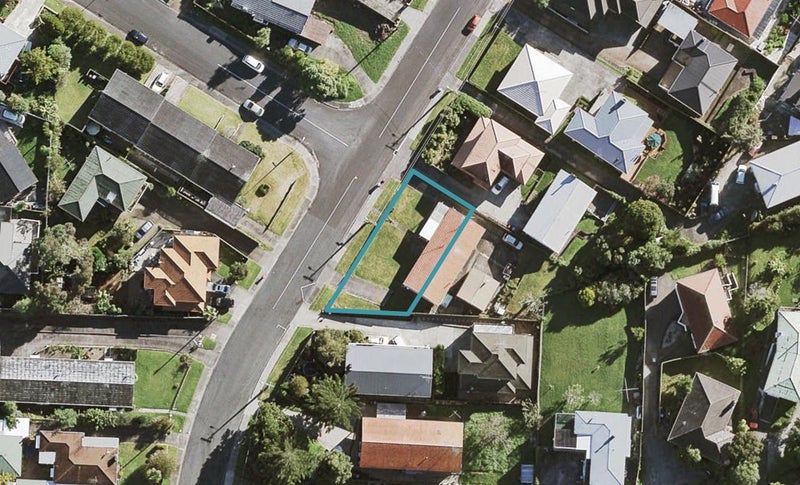 15 Quona Avenue, Mount Roskill, Auckland - Carousel 1
