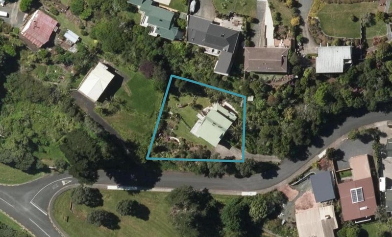 14 Cliff Street, Onerahi, Whangarei - Carousel 1