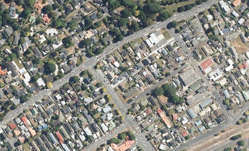 3/1 Sutherland Avenue, Silverstream, Upper Hutt - Carousel 1