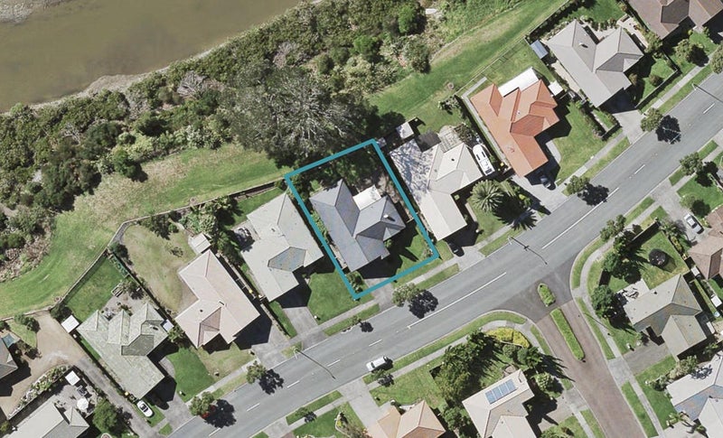 137 Burswood Drive, Burswood, Auckland - Carousel 1