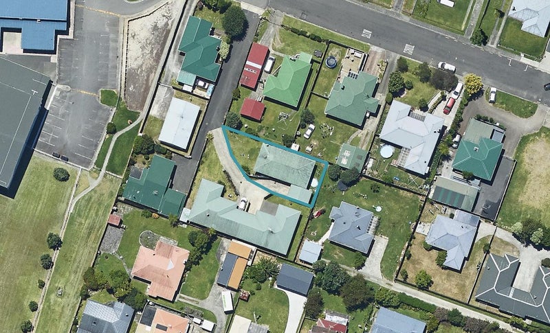 20 Kesteven Avenue, Parkvale, Tauranga - Carousel 1