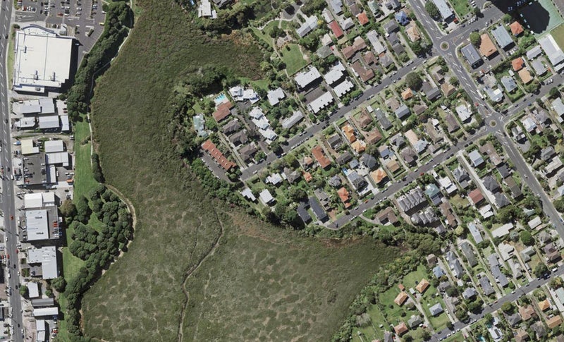 9 Wai Court, Takapuna, Auckland - Carousel 1