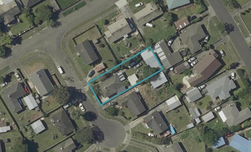 2 Heath Place, Awapuni, Palmerston North - Carousel 1