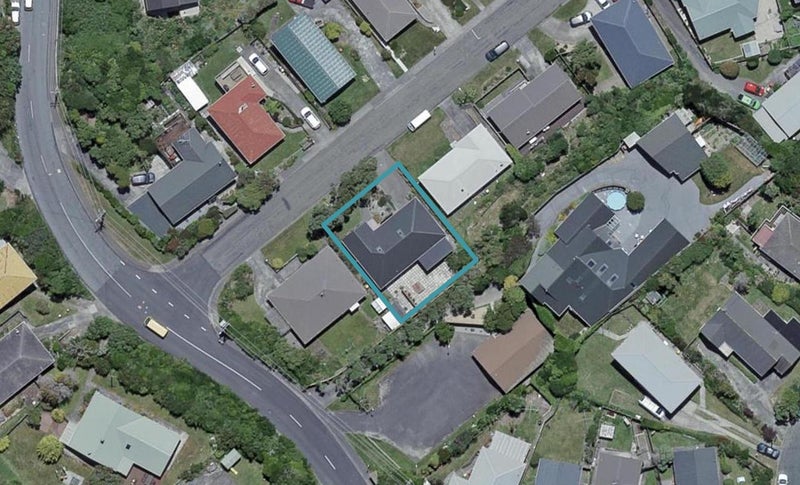 51 Link Road, Newlands, Wellington - Carousel 1