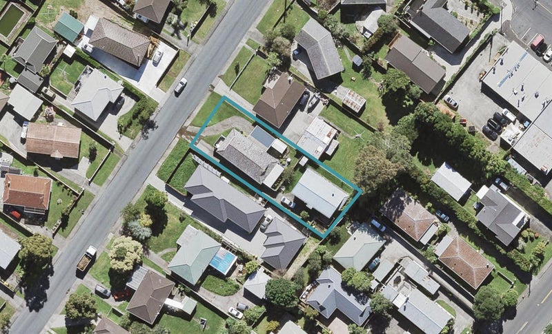 1/84 Farquhar Road, Glendene, Auckland - Carousel 1
