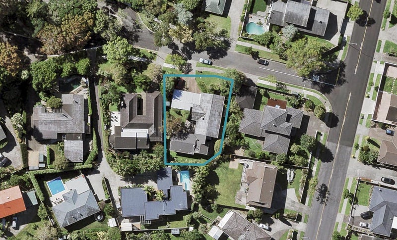 4 Elimar Drive, Sunnyhills, Auckland - Carousel 1