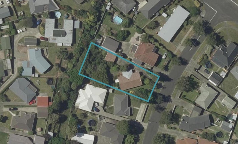 141 Ruamahanga Crescent, Terrace End, Palmerston North - Carousel 1