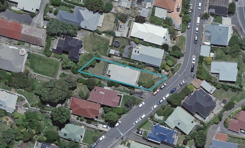 12 Rodrigo Road, Kilbirnie, Wellington - Carousel 1
