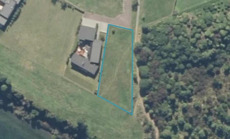 179 Lisland Drive, Kinloch, Taupō - Carousel 1