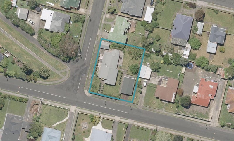15 Durie Street, Durie Hill, Whanganui - Carousel 1
