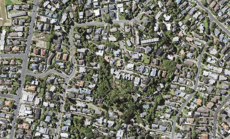 32I Parr Terrace, Castor Bay, Auckland - Carousel 1