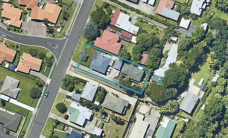 22 Greerton Road, Gate Pa, Tauranga - Carousel 1