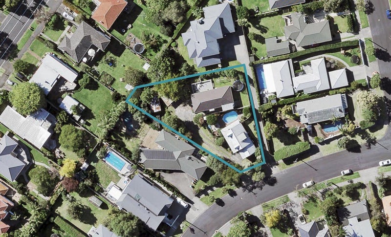 16B Athlone Road, Glendowie, Auckland - Carousel 1