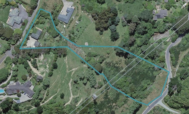 98 Woodburn Drive, Takapu Valley, Wellington - Carousel 1